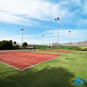 https://las-brisas-112.in-canary-islands.com